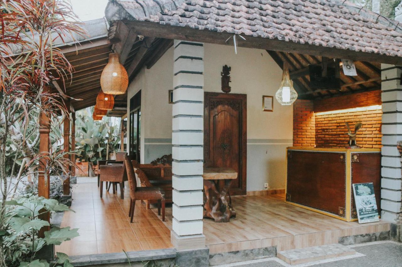 Karunia House Ubud Villa Exterior photo