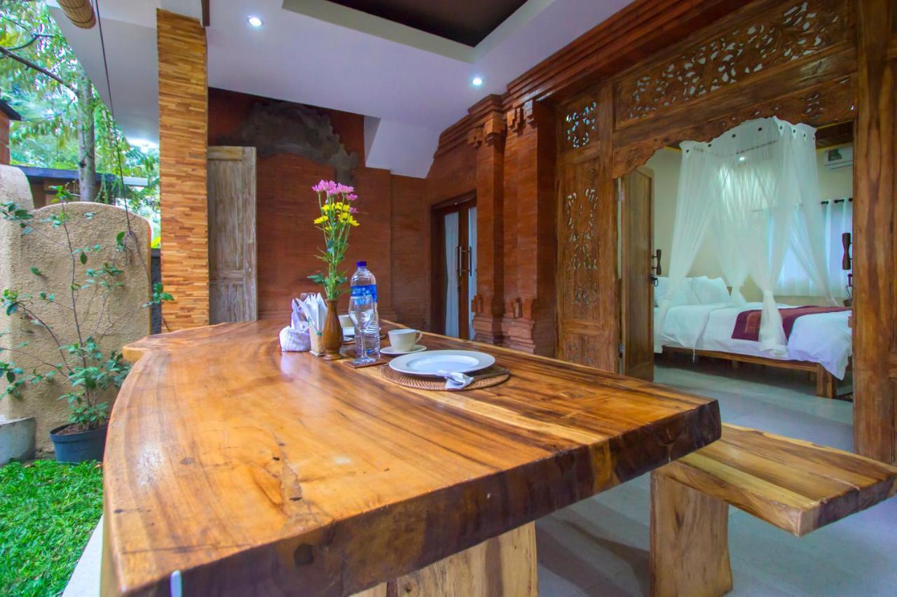 Karunia House Ubud Villa Exterior photo